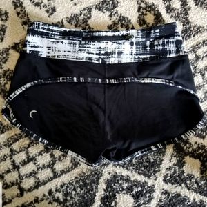 Zyia womens shorts size xsmall